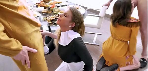  Brooklyn Chase and Rosalyn Sphinx bending over and got their pussies eaten!